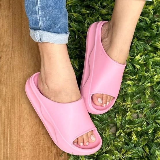 Sandália Aluá — liberdade nos pés, leveza no corpo