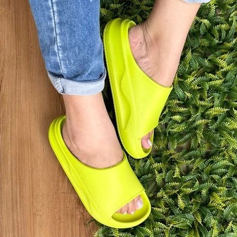 Sandália Aluá — liberdade nos pés, leveza no corpo